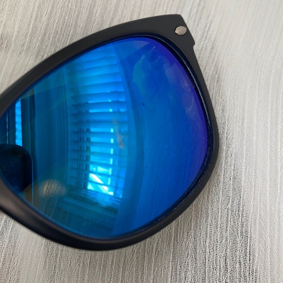 RayBan Sunglasses Wayfarer MODEL CODE RB2132 622/17 55-18 - Picture 9 of 12